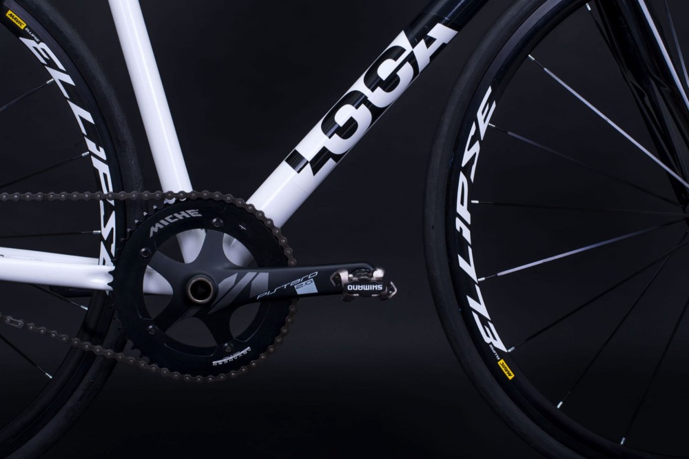 fixed-al-loca-track-6-web.jpg