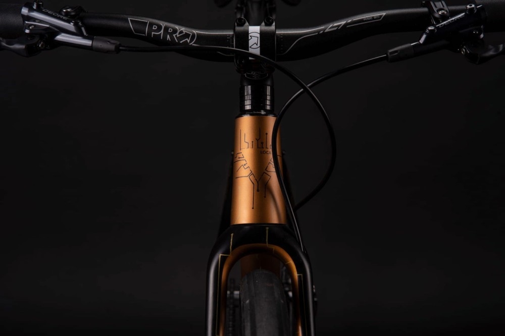 fluxo-al-copper-black-9-web.jpg