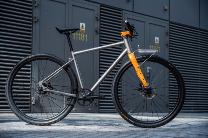 Fluxo TI titanium city bike